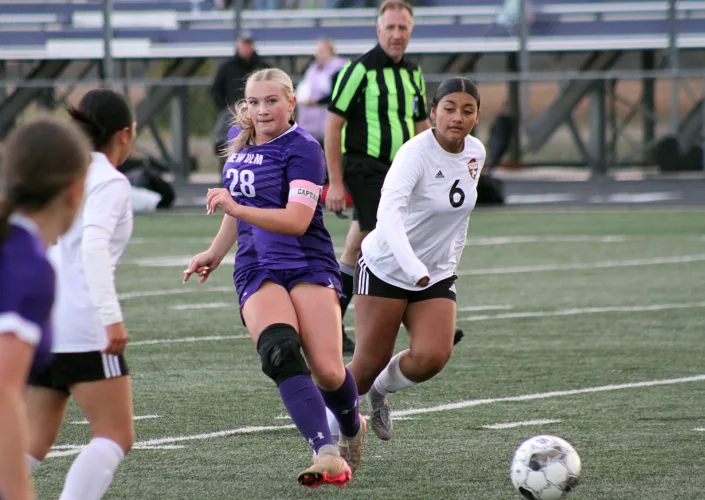 Eagles power past Trojans in opening round